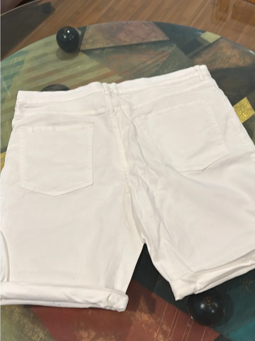 H&M White Slim Fit Denim Shorts